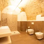 Roberto Historic House