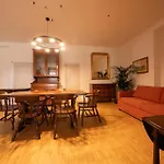 Διαμέρισμα Roberto Historic House