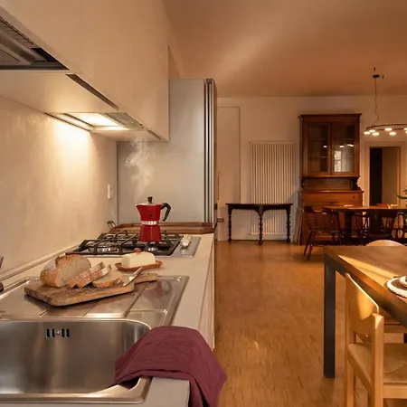 Апартаменты Roberto Historic House Губбио